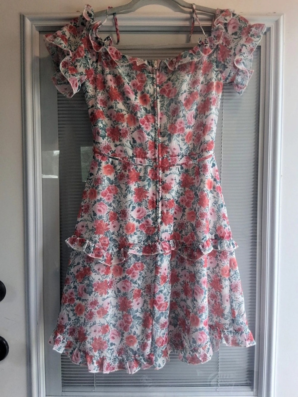 B. DARLIN Style 23451 Floral Ruffle Mini Dress in Pink & Blue Size 1/2 Like New